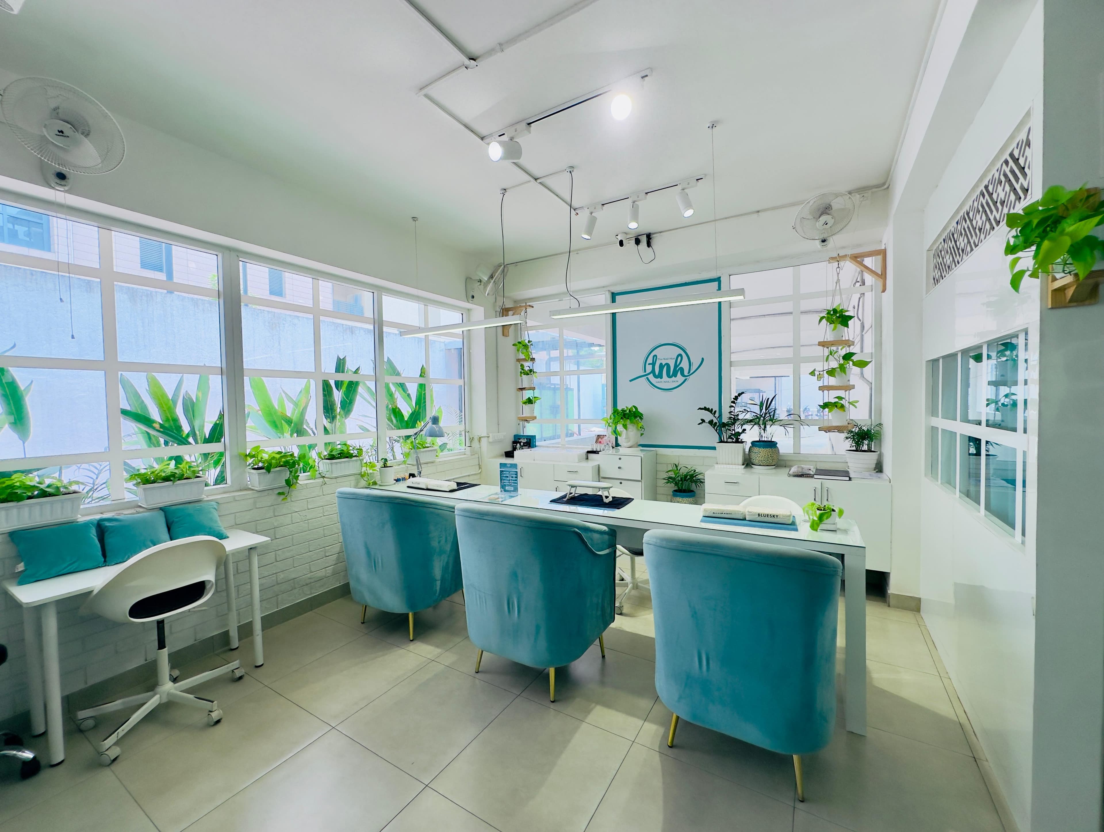 Sarjapur Road salon